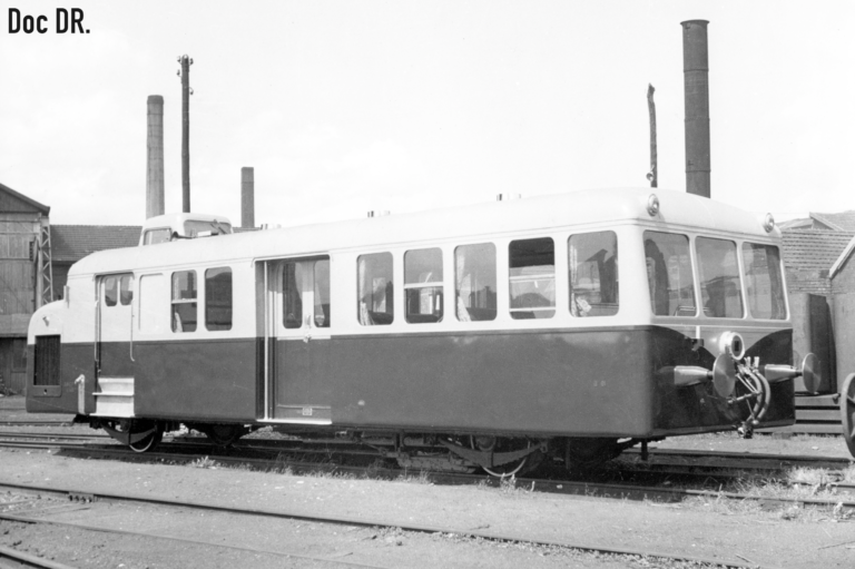 Revue Connaissance Du Rail N°145 - 1er Autorails Français & Ligne Puyoo-St Palais